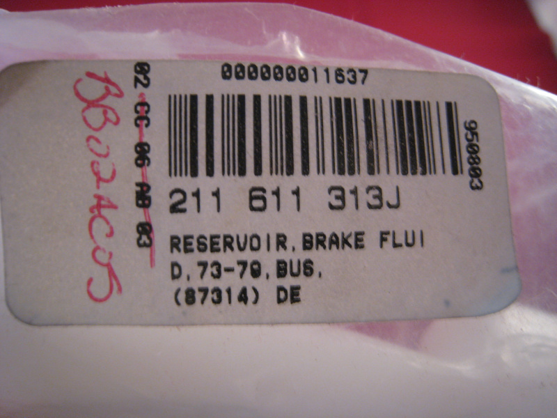 Brake Fluid Reservoir 211-611-313J